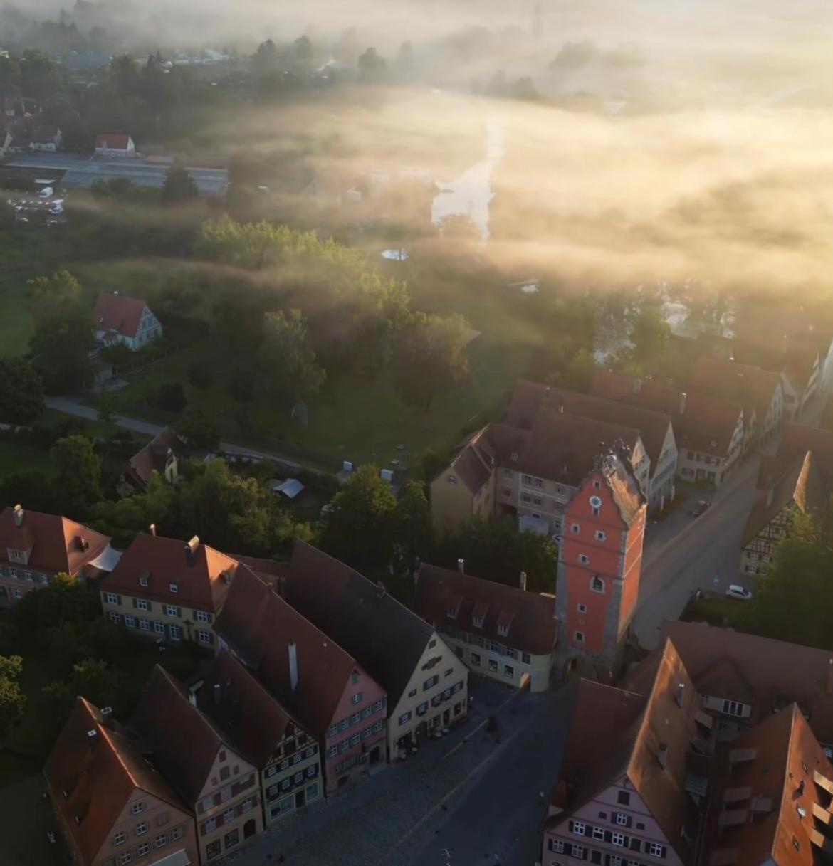 Dornroeschen Appartement Dinkelsbühl Buitenkant foto